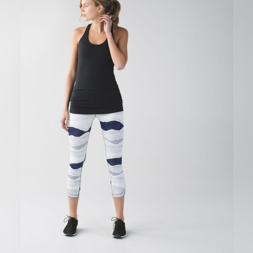 Lululemon Women’s True Self Crop Bleacher Stripe White Black 4